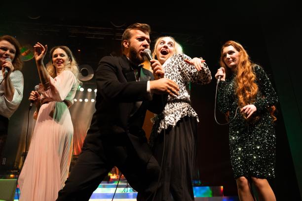 Anikó Vargová, Kristína Tormová, Martin Madej, Bronislava Kováčiková, Annamária Janeková (foto: M. Mahútová)