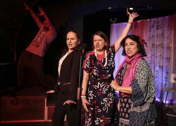Zuzana Šebová, Zuzana Kronerová, Darina Abrahámová (foto: C. Bachratý)