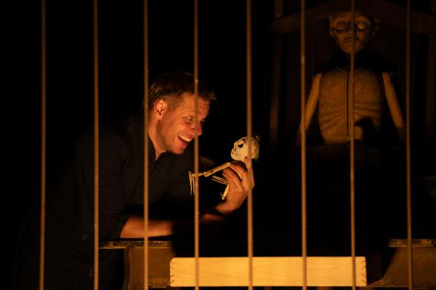 Iluminace (Divadlo Já to jsem) foto: R. Stoklasa