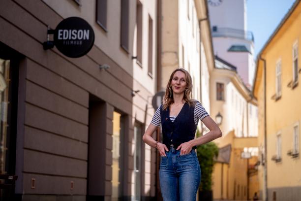 Pred Edison Filmhub v Bratislave. foto: Š. Lupták