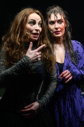 Zuzana Moravcová, Kristína Spáčová, foto: R. Tappert